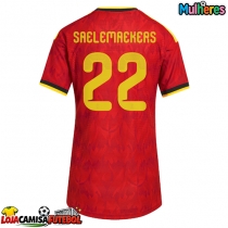 Camisa de Futebol Bélgica Alexis Saelemaekers #22 Equipamento Principal Mulheres Mundo 2026 Manga Curta